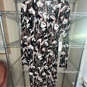 Liz Claiborne Floral Wrap Dress Black White Blush Size S